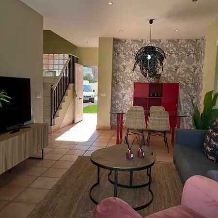 Casa Piscina Playa Barrosa Delfin 6 Holiday home *